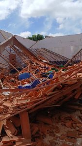 Chuva provoca desabamento de teto em escola na zona rural