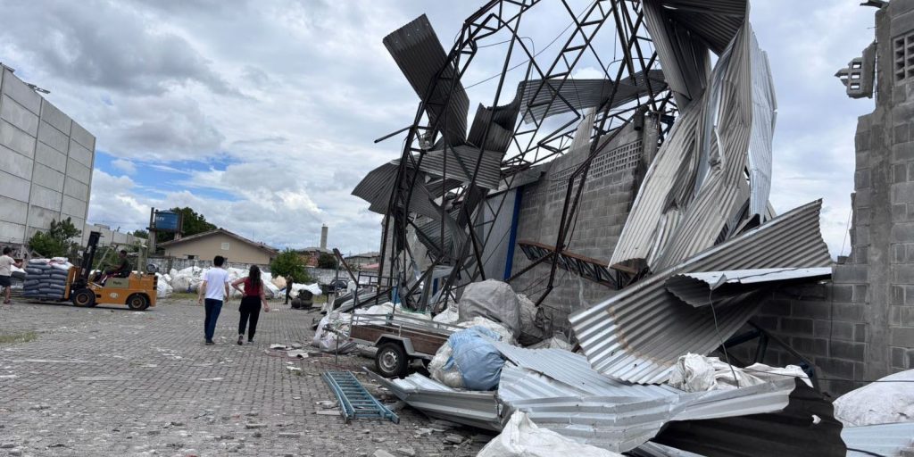 Cidade do Paraná é atingida por ventos fortes de até