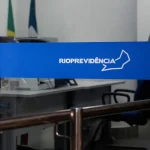 Cláudio Castro exonera presidente da Rioprovidência