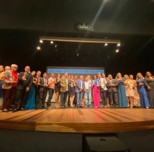 Com Bicho Terra e Guilherme Júnior, Prêmio Cazumbá celebra o