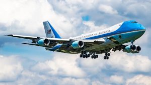 Como é o Air Force One, avião que levaria Donald