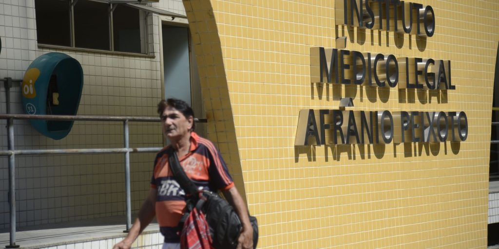 Corpo de adolescente que desapareceu no mar é liberado pelo