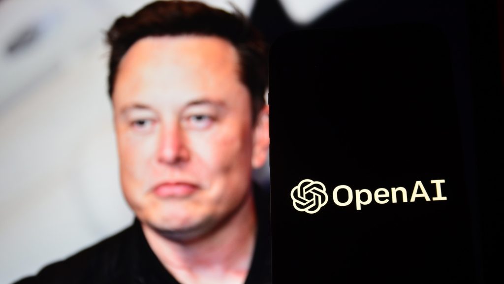 Elon Musk diz que OpenAI e Microsoft o devem até