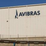Em mesa de negociação, sindicato cobra retomada da Avibras e