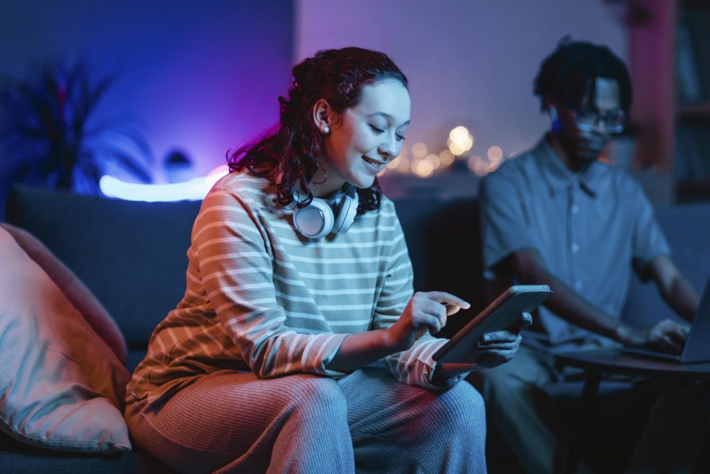 Entretenimento digital: da passividade à participação ativa