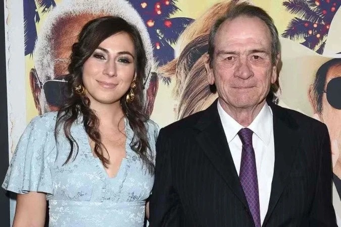 Filha do ator Tommy Lee Jones é encontrada morta em