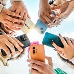 França quer copiar Austrália e tirar jovens das redes sociais