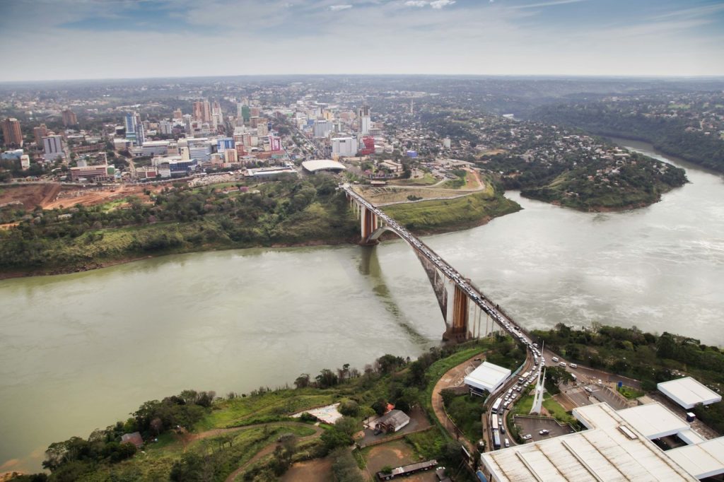 Governo recua e suspende proibição de ônibus de turismo em