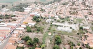 Isolamento em Lago dos Rodrigues: Povoado fica sem acesso após