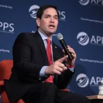 Marco Rubio apresenta plano de três fases para reorganizar a