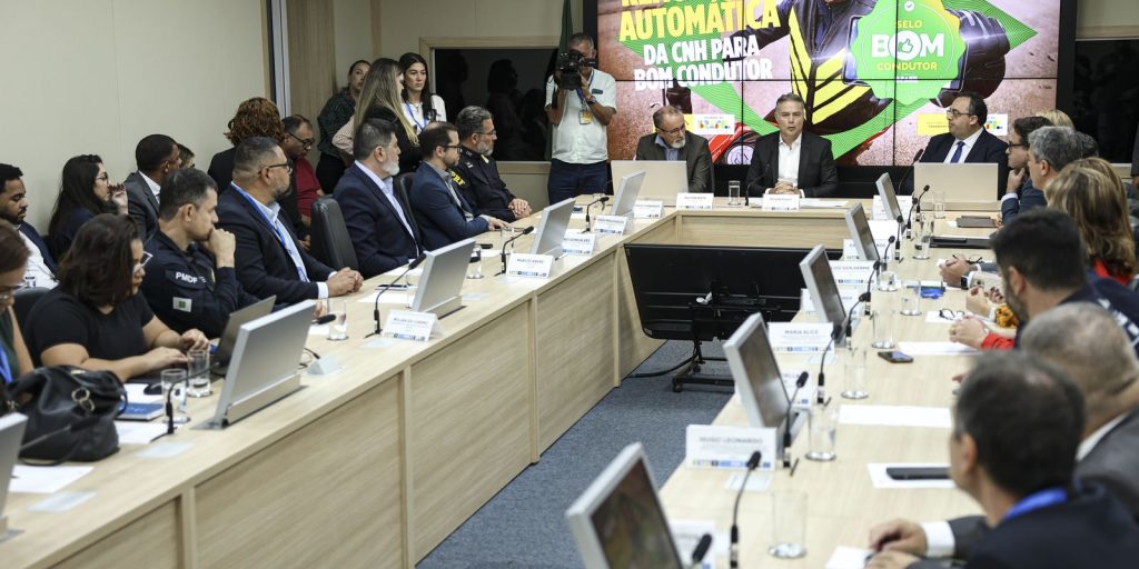 Ministro anuncia renovações automáticas de CNH para bons motoristas