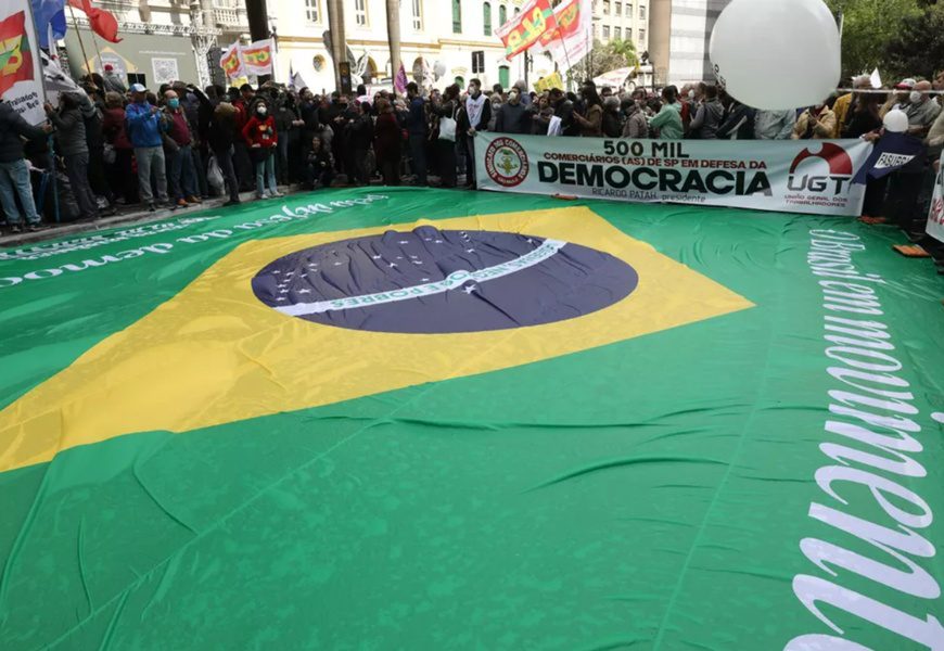 Movimentos sociais convocam ato contra anistia para golpistas