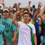 PRF notifica deputado Nikolas Ferreira por riscos em caminhada de