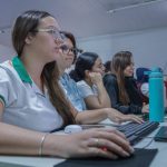 Programa Escolas Conectadas alcança 71,8% das escolas públicas no Maranhão