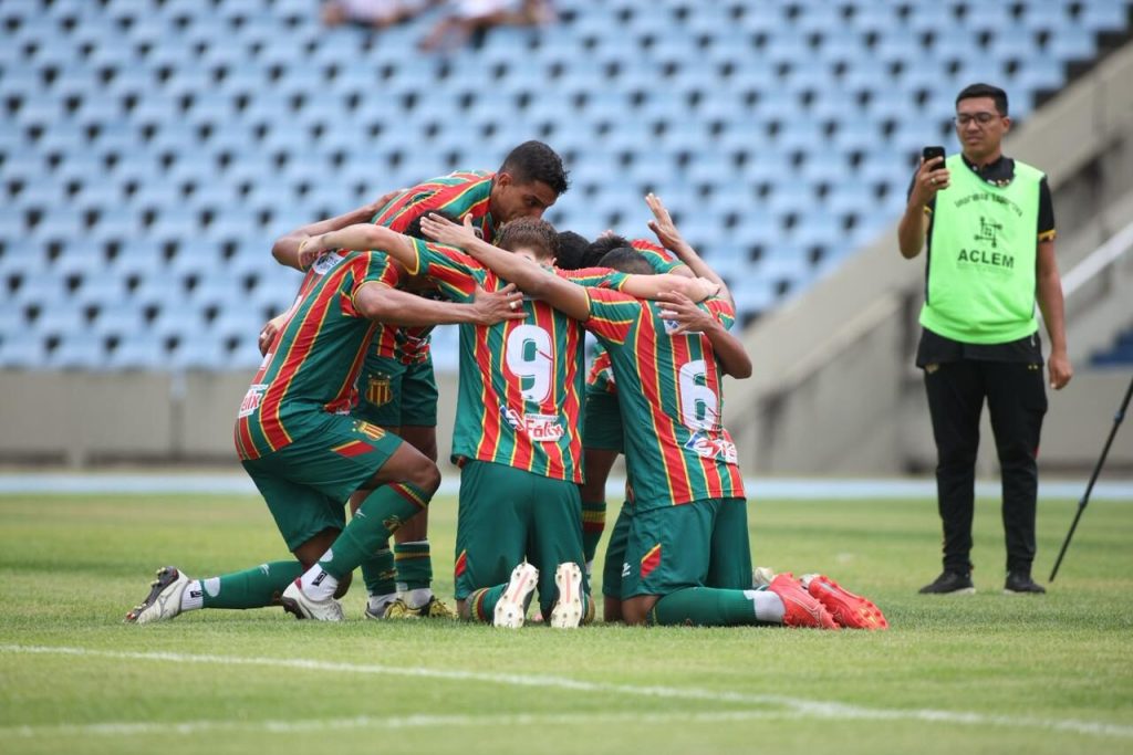 Rodada do Estadual é marcada por viradas, fim de tabu
