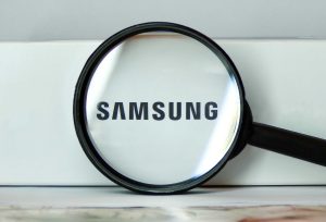 Samsung triplica lucro no trimestre com alta da demanda por