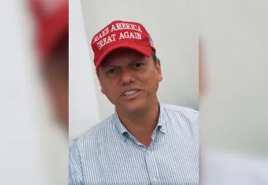 Servil a Trump, Tarcísio diz que Brasil é o responsável