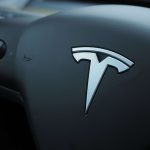 Tesla acaba com Autopilot e muda estratégia de direção assistida