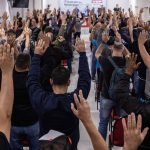 Trabalhadores autorizam sindicato a negociar dívidas e retomada da Avibras