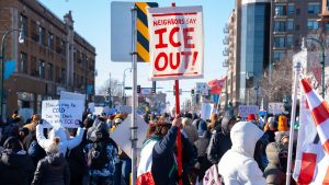 Trabalhadores de big techs pressionam CEOs contra ações do ICE