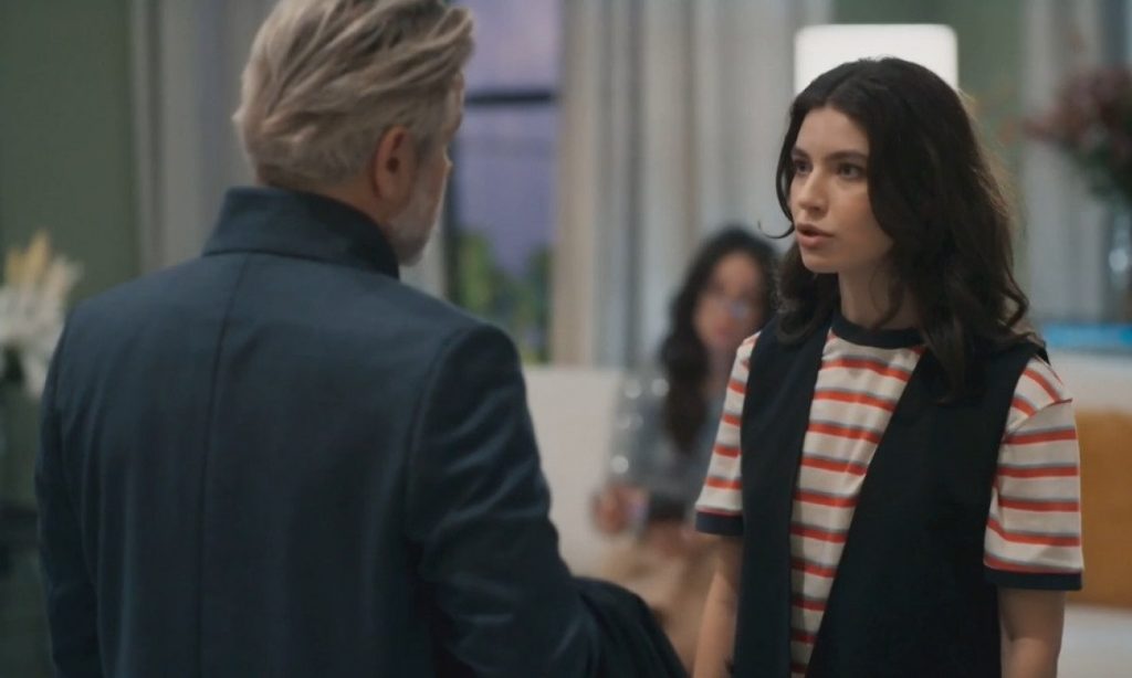 Três Graças: Lorena arruína jantar de Ferette ao comparecer com