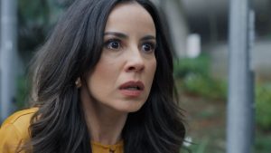 Três Graças: Zenilda tem reviravolta, encurrala Ferette e faz ameaça