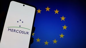 UE e Mercosul assinam acordo que cria maior área de