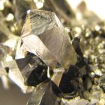 USP desenvolve bateria funcional de nióbio de 3 volts