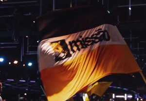 nova direita, com filtro juvenil